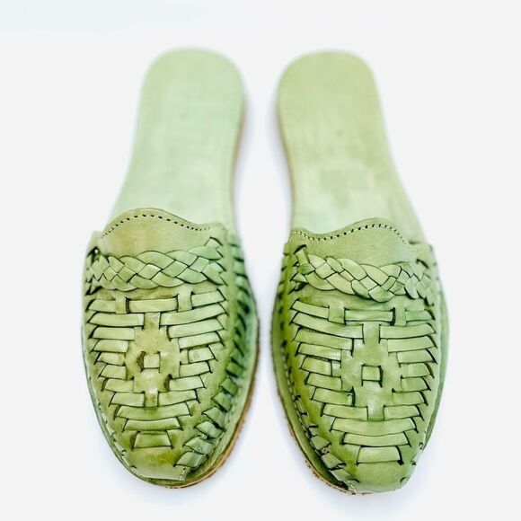 Handmade Teal Huarache Slides - Picture 3 of 5